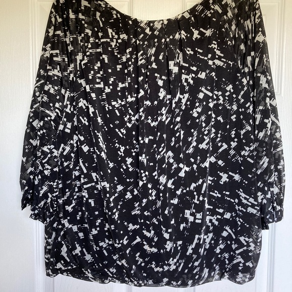 Jaclyn Smith Blouse - Picture 6 of 6